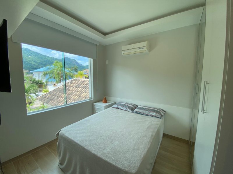 imóvel com 170m² - Vargem Pequena - Rio de Janeiro