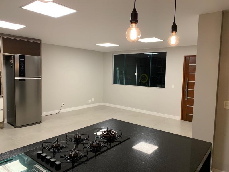 imóvel com 170m² - Vargem Pequena - Rio de Janeiro