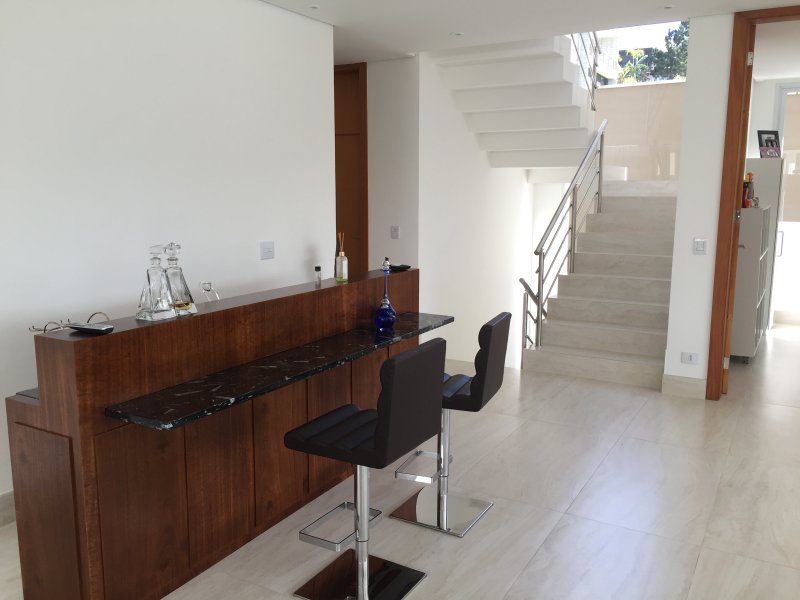 Casa à venda Residencial Morada dos Lagos com 530m² e 4 quartos por R$ 3.500.000 - 114000015-8b5386aa-e684-4b2f-aafe-df18a3249819.jpeg