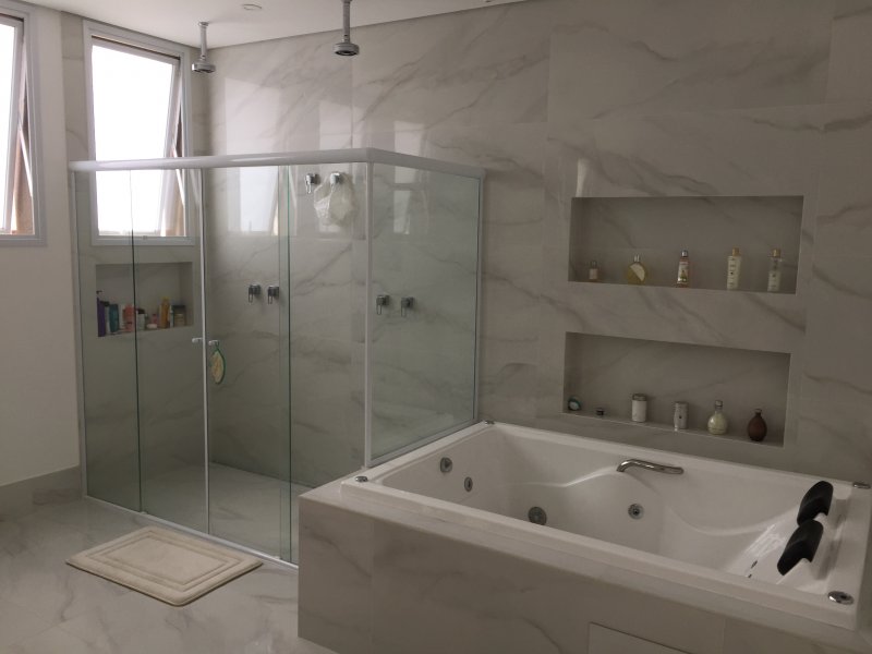 Casa à venda Residencial Morada dos Lagos com 530m² e 4 quartos por R$ 3.500.000 - 2128434212-ba937a4e-f0f1-4694-a7c4-78f4b11568cb.jpeg