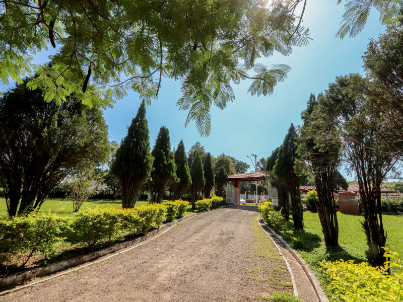Casa de condomínio à venda Centro com 10000m² e 5 quartos por R$ 1.500.000 - acesso-principal-1.jpg