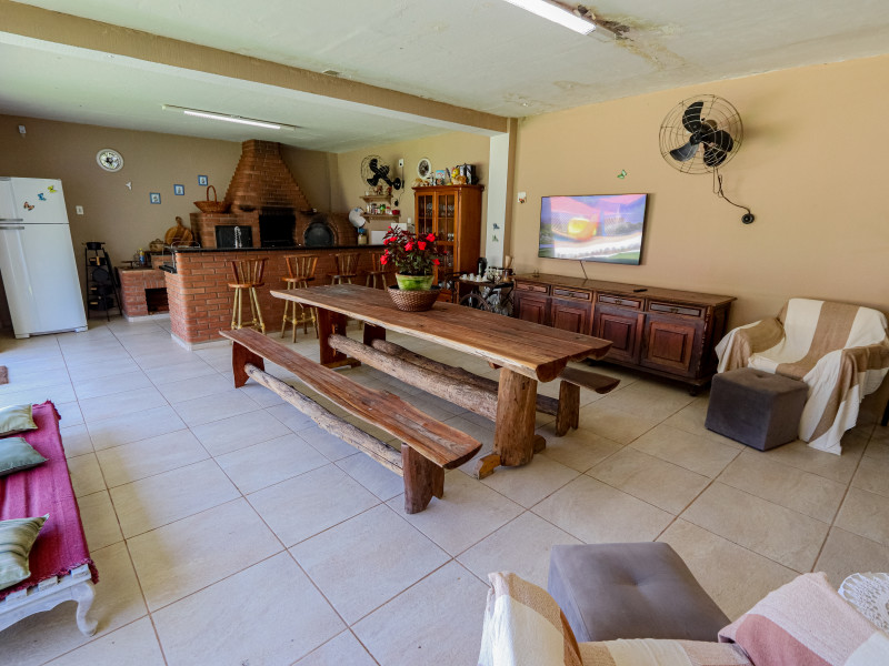 Casa de condomínio à venda Centro com 10000m² e 5 quartos por R$ 1.500.000 - area-gourmet-parcial-3.jpg