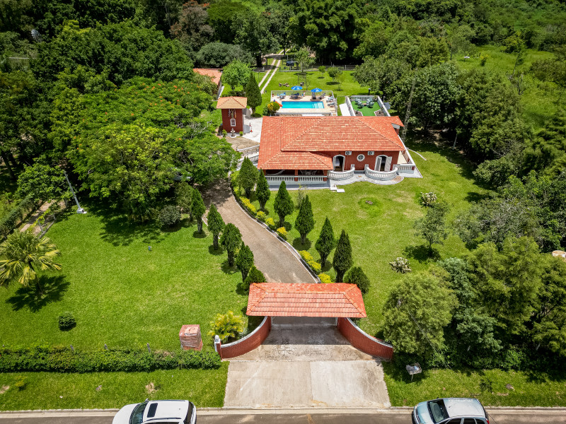 Casa de condomínio à venda Centro com 10000m² e 5 quartos por R$ 1.500.000 - visao-aerea-frontal-colibris.jpg