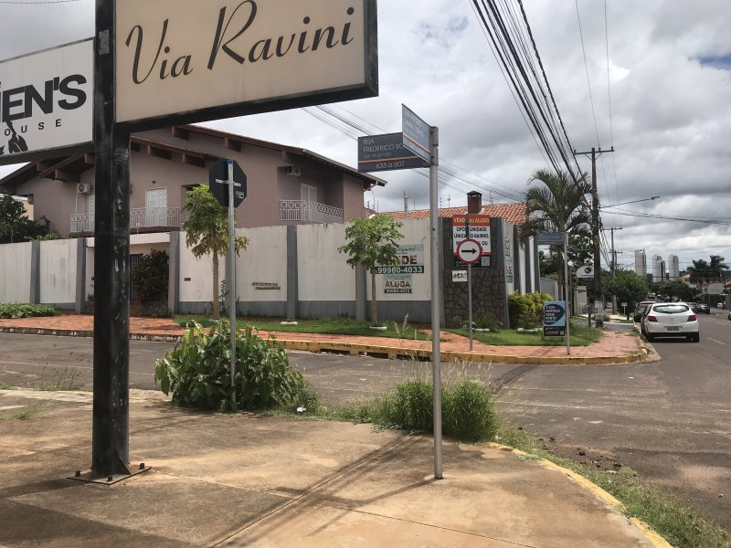 Casa à venda Santa Fé com 309m² e 5 quartos por R$ 1.580.000 - 848513604-image.jpg