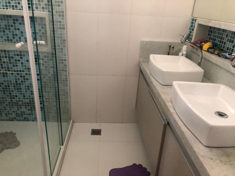 Casa à venda Jardim Suarão - Praia com 210m² e 4 quartos por R$ 455.000 - 240250903-banheiro-2-casa-1.jpg