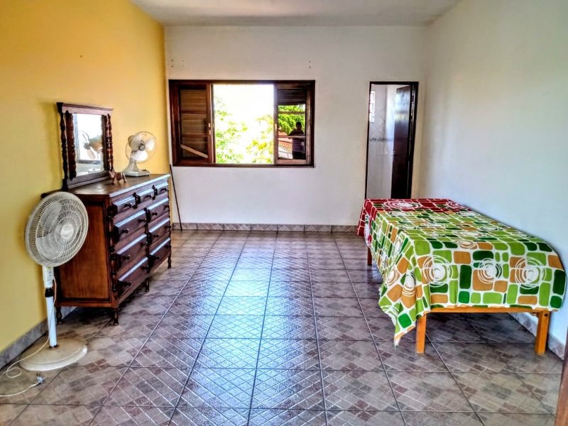 Casa à venda Centro com 240m² e 3 quartos por R$ 590.000 - 1048616072-1276ed3e-cfb6-436a-b029-e784003a5c0f.jpeg
