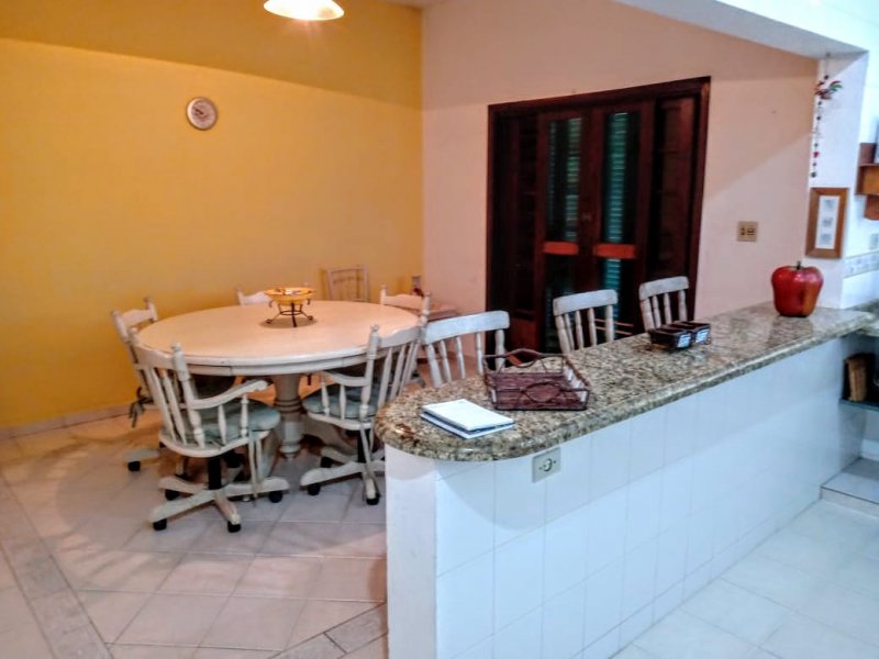 Casa à venda Centro com 240m² e 3 quartos por R$ 590.000 - 126616584-fdbabd40-40da-41e0-a347-87b854b85a43.jpeg