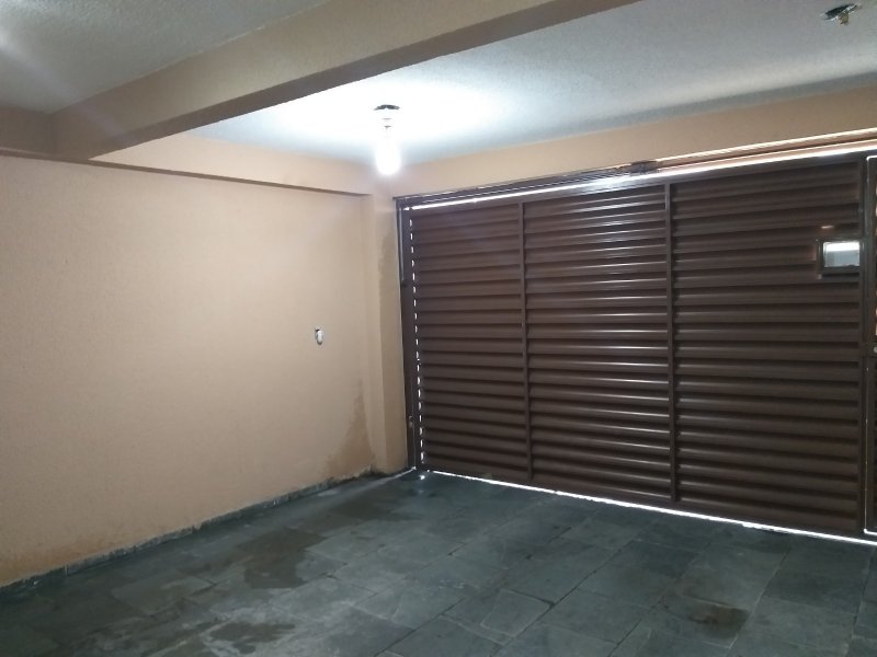 Casa à venda Santa Terezinha com 120m² e 2 quartos por R$ 43.000.000 - 1203958485-garagem-1.jpg
