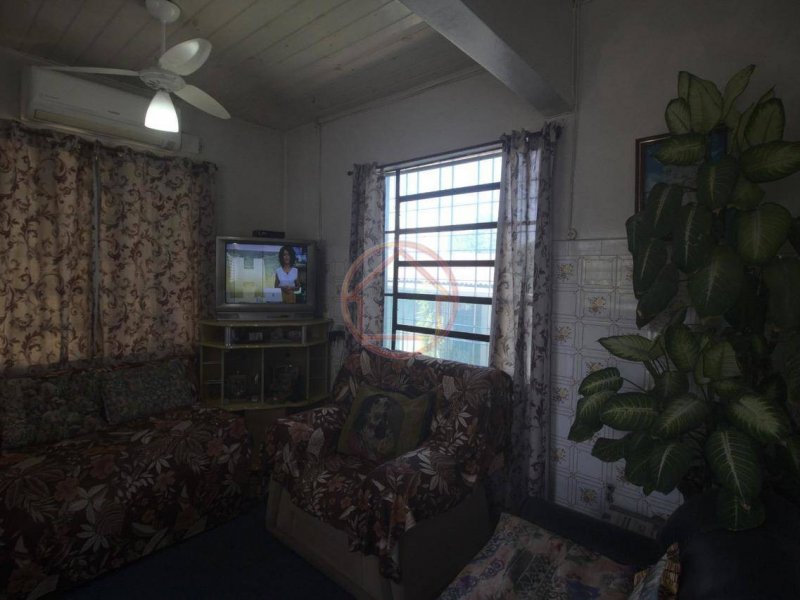 Casa à venda Sarandi com 300m² e 3 quartos por R$ 370.000 - 1226026992-sala.jpg