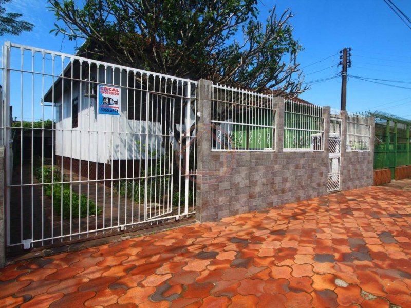 Casa à venda Sarandi com 300m² e 3 quartos por R$ 370.000 - 1413167643-rua.jpg
