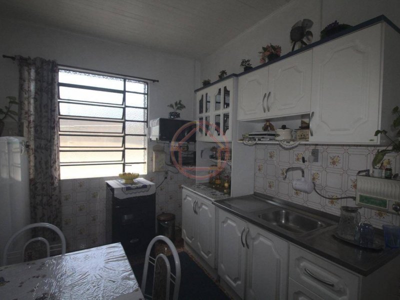 Casa à venda Sarandi com 300m² e 3 quartos por R$ 370.000 - 1826340251-cozinha-3.jpg