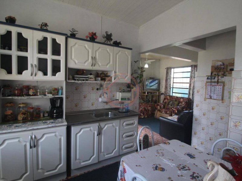 Casa à venda Sarandi com 300m² e 3 quartos por R$ 370.000 - 454653636-cozinha-2.jpg