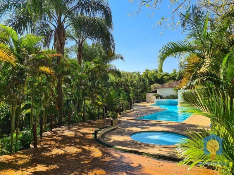 imóvel com 170m² - Jardim Barbacena - Cotia