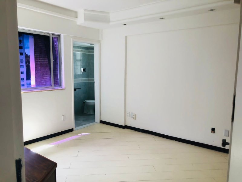 imóvel com 115m² - Caminho das Árvores - Salvador