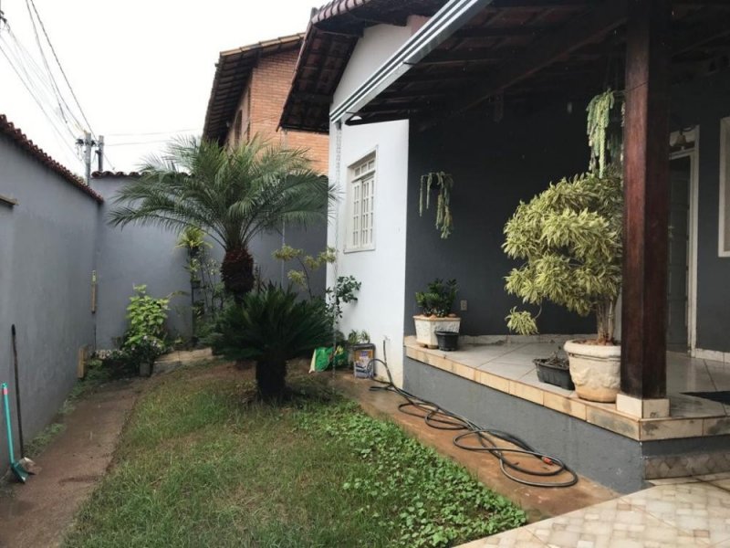 Casa à venda Vila Rica com 360m² e 4 quartos por R$ 640.000 - 960700101-thumb-1.jpg