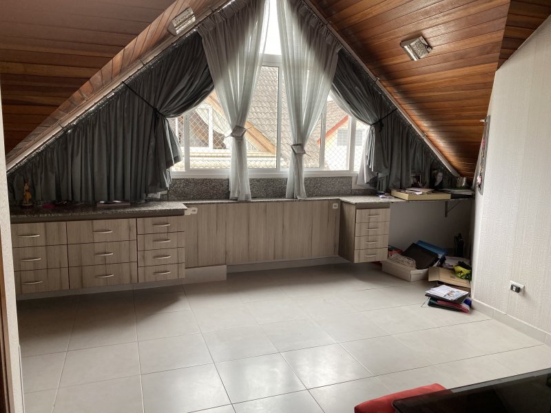 imóvel com 170m² - Bom Retiro - Curitiba