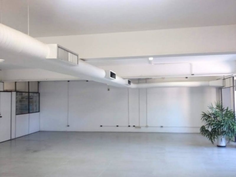 Comercial à venda Rocha com 2400m² e 1 quarto por R$ 1.850.000 - 1293089831-img-20211122-wa0072.jpg