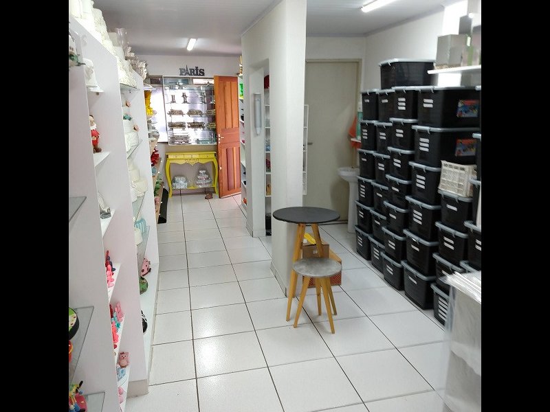 Casa à venda Vila Santa Rita com 162m² e 3 quartos por R$ 380.000 - 993195409-salao.jpg