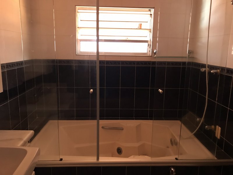 Casa à venda Jardim Monte Alegre com 280m² e 3 quartos por R$ 580.000 - 1865139041-3c0ce350-6c1b-4197-b905-780f993eb4a1.jpeg