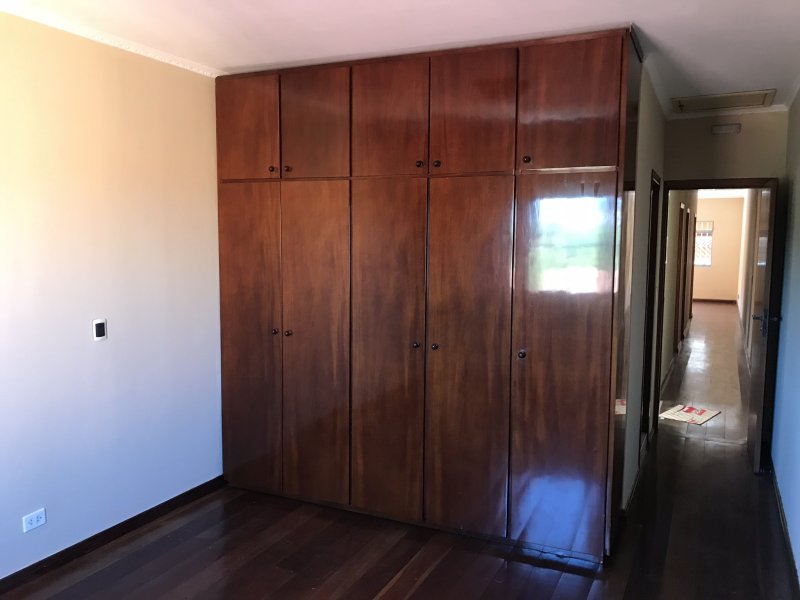 Casa à venda Jardim Monte Alegre com 280m² e 3 quartos por R$ 580.000 - 451632448-49e1d131-6f35-45a2-8078-63ec2ae6571a.jpeg