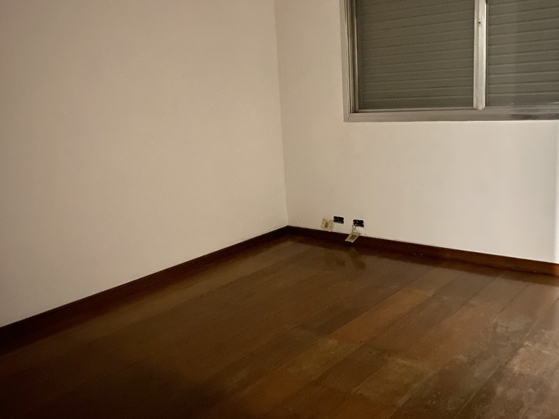 Casa à venda Jardim da Glória com 360m² e 5 quartos por R$ 1.350.000 - 1099316136-977b2dd1-5800-4418-97a1-a4ca6f0e7b21.jpeg