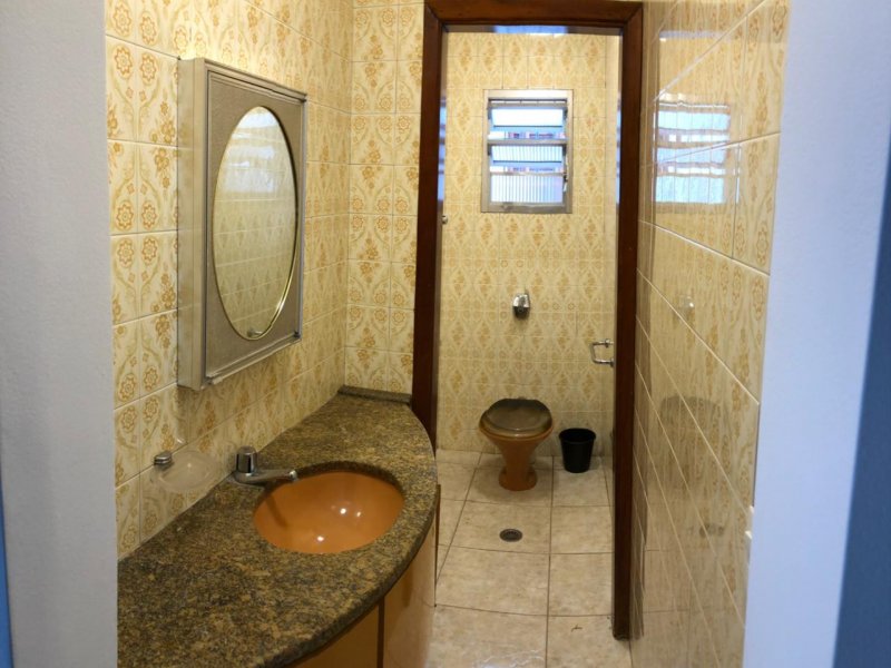 Casa à venda Jardim da Glória com 360m² e 5 quartos por R$ 1.350.000 - 1578518218-cc93897c-251e-49e1-a08b-0a50d3bcce93.jpeg