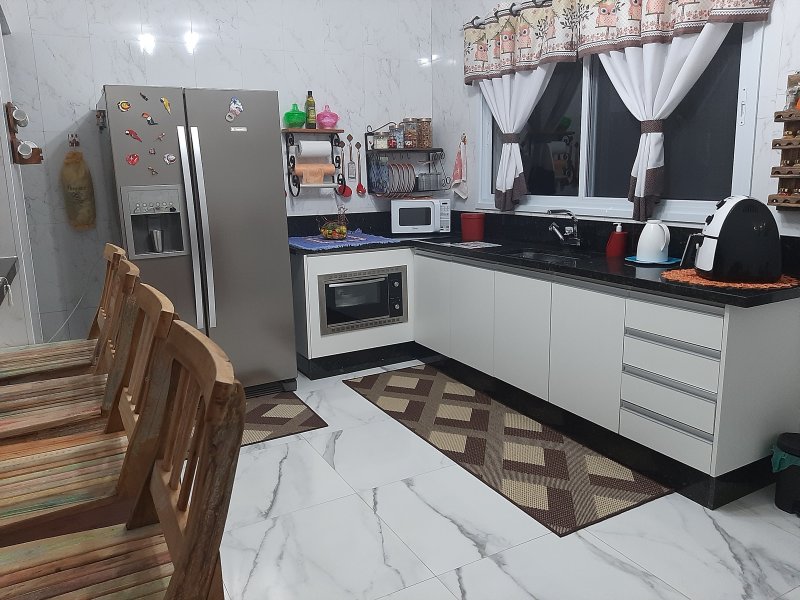imóvel com 180m² - Praia da Boracéia - São Sebastião