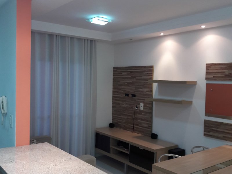 imóvel com 64m² - Barreiros - São José