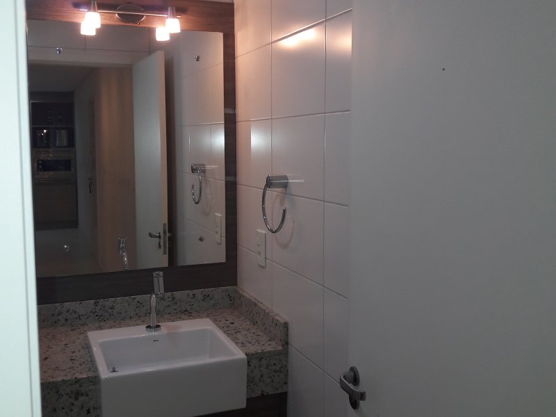 imóvel com 64m² - Barreiros - São José
