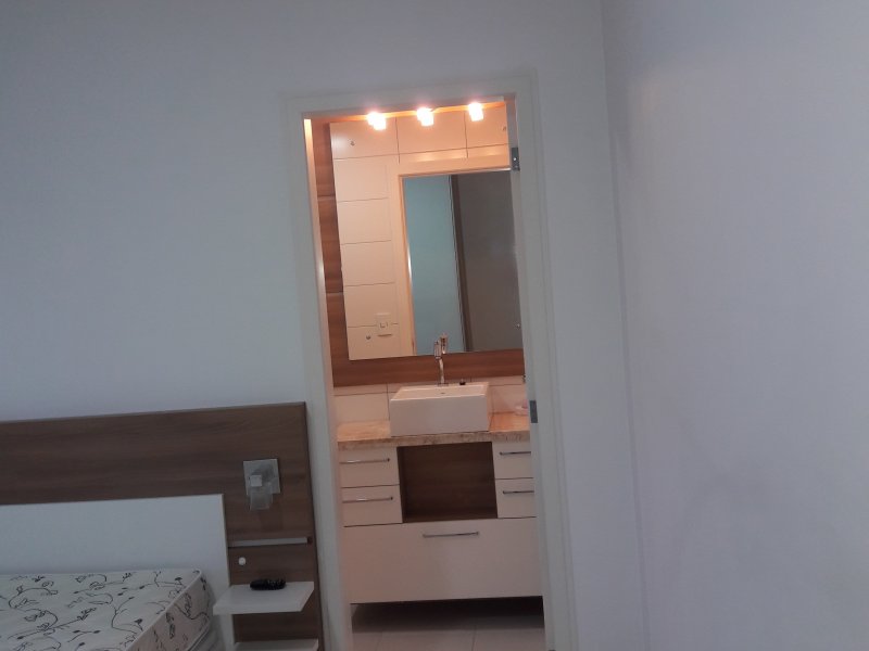 imóvel com 64m² - Barreiros - São José