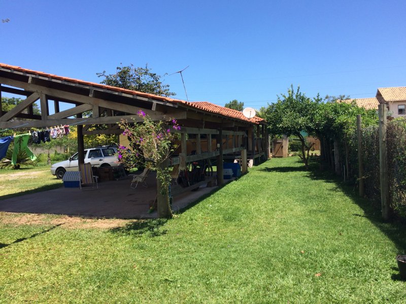 Casa à venda São João do Rio Vermelho com 70m² e 2 quartos por R$ 900.000 - 1848995242-casa-flor34.JPG
