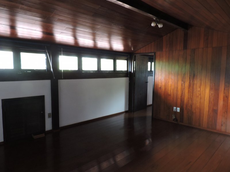 Casa à venda Bom Retiro com 230m² e 6 quartos por R$ 1.250.000 - 1570800277-09-mezanino-3.JPG