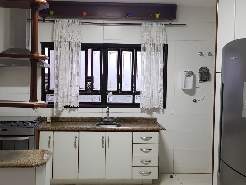 Casa à venda Bom Retiro com 230m² e 6 quartos por R$ 1.250.000 - 2132050566-22-cozinha-6.jpg