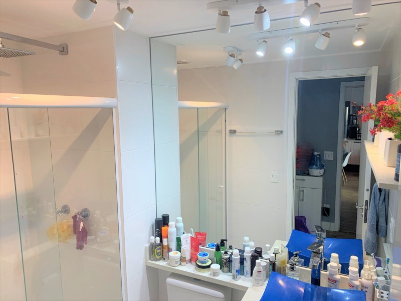 Apartamento à venda Picanço com 68m² e 2 quartos por R$ 599.000 - 158298105-banheiro-completo.JPEG