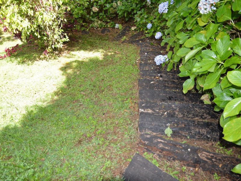 Casa de condomínio à venda Alto do Capivari com 262m² e 4 quartos por R$ 1.040.000 - 1097042785-casa-campos-do-jordao-1.jpg