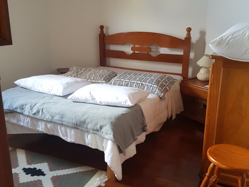 Casa de condomínio à venda Alto do Capivari com 262m² e 4 quartos por R$ 1.040.000 - 538352097-casa-campos-do-jordao-9.jpg