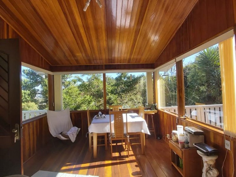 Casa de condomínio à venda Alto do Capivari com 262m² e 4 quartos por R$ 1.040.000 - 612175831-casa-campos-do-jordao-37.jpg