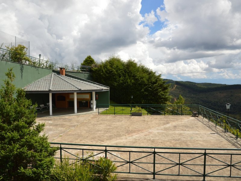 Casa de condomínio à venda Alto do Capivari com 262m² e 4 quartos por R$ 1.040.000 - 993848248-casa-campos-do-jordao-6.jpg