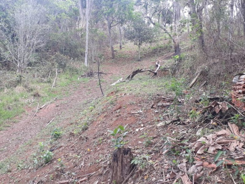 imóvel com 2000m² - Estância Aralú - Santa Isabel
