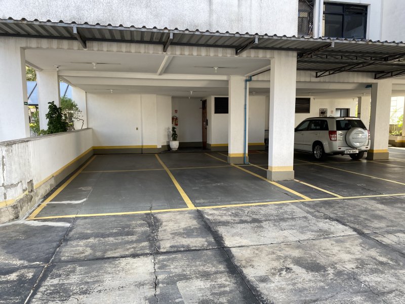 Apartamento à venda Vila Leao com 77m² e 3 quartos por R$ 300.000 - 1769774115-572adfd5-0ac3-4724-932d-06816b1dd7ba.jpeg