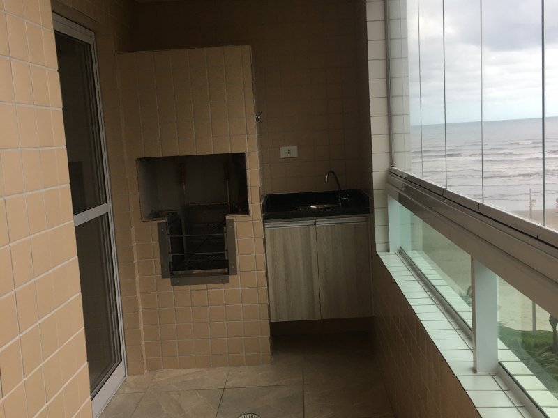 Apartamento à venda Maracanã com 53m² e 1 quarto por R$ 265.000 - 153286212-foto-11-varanda-com-churrasqueira.JPG