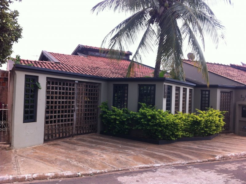 Casa à venda Centro com 190m² e 2 quartos por R$ 270.000 - 1630251032-abril-2015-035-copia.JPG