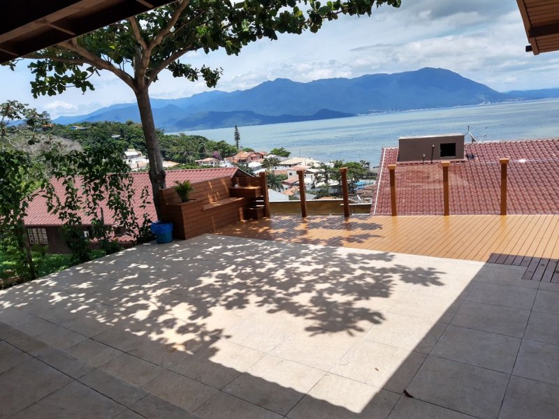 Casa à venda Costeira do Ribeirão com 900m² e 5 quartos por R$ 1.800.000 - 780157146-313bcbd0-25c7-49ef-a698-d1e156225929.jpg