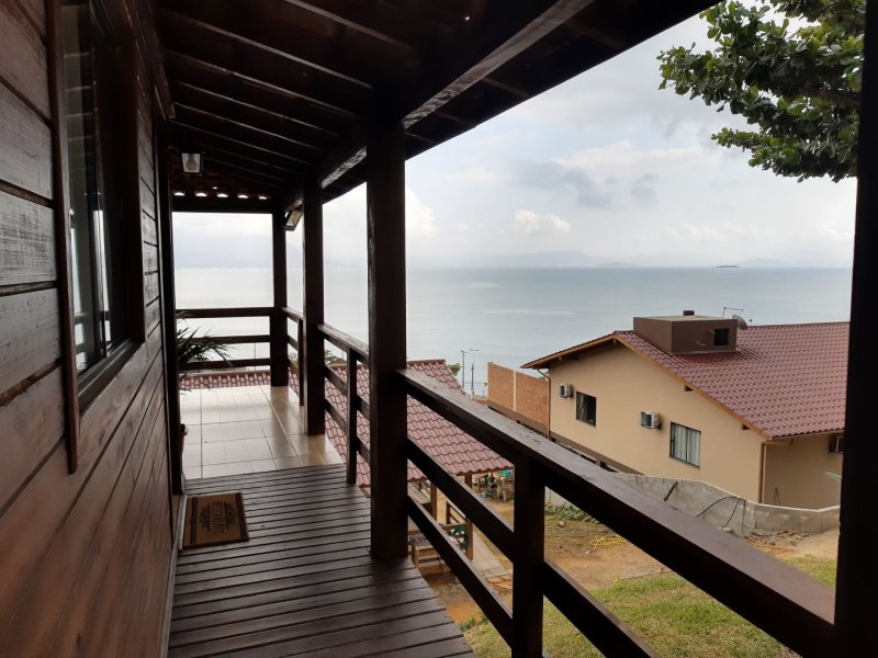Casa à venda Costeira do Ribeirão com 900m² e 5 quartos por R$ 1.800.000 - 917614027-e9d1000f-1cc8-49d1-92e2-e0148833cbaf.jpg
