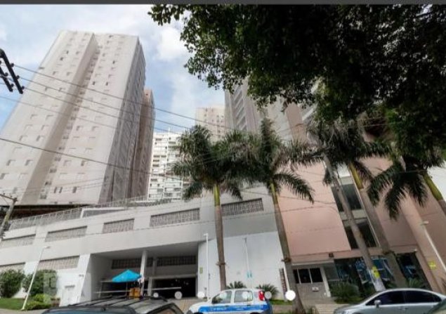 imóvel com 83m²