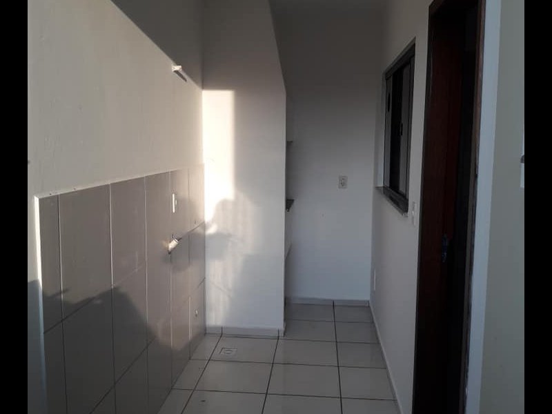Apartamento à venda Corticeira com 60m² e 2 quartos por R$ 165.000 - 1392684953-servico.jpg