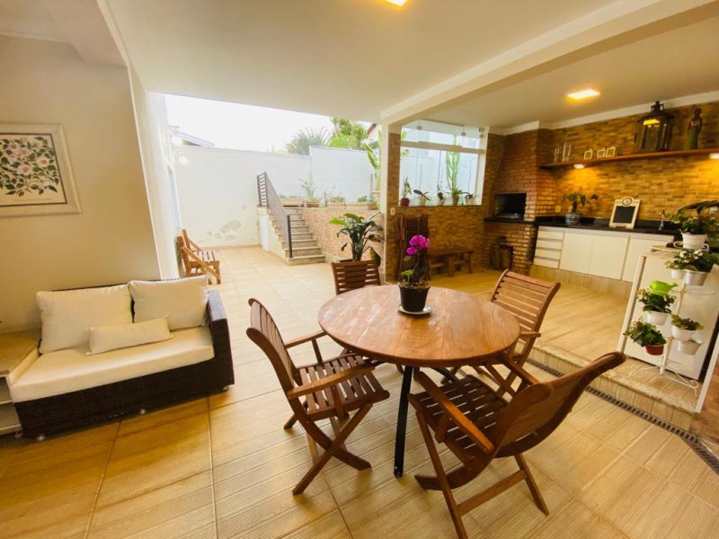 imóvel com 420m² - Jardim Recanto - Valinhos