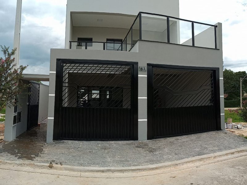Casa à venda Centro com 200m² e 3 quartos por R$ 550.000 - 1127610374-23d0290d-1572-4a2a-9ed1-8e32d4e48217.jpg
