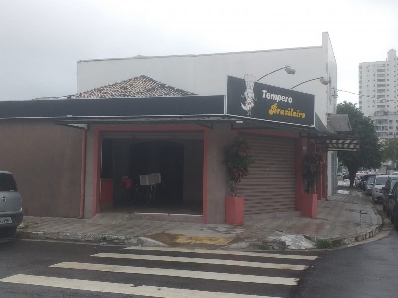 Comercial para alugar Boqueirão com 180m² e  quartos por R$ 6.000 - 838465189-whatsapp-image-2020-11-09-at-18.jpeg