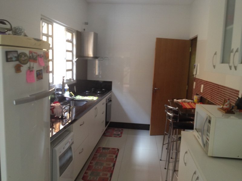 Casa à venda Taguatinga Norte (Taguatinga) com 360m² e 3 quartos por R$ 880.000 - 1858707823-646aacf8-121a-4b27-a443-2a958a424d9c.jpeg